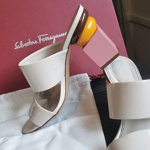 Ferragamo heels, style Lotten, size 7 1.2, color in Bone